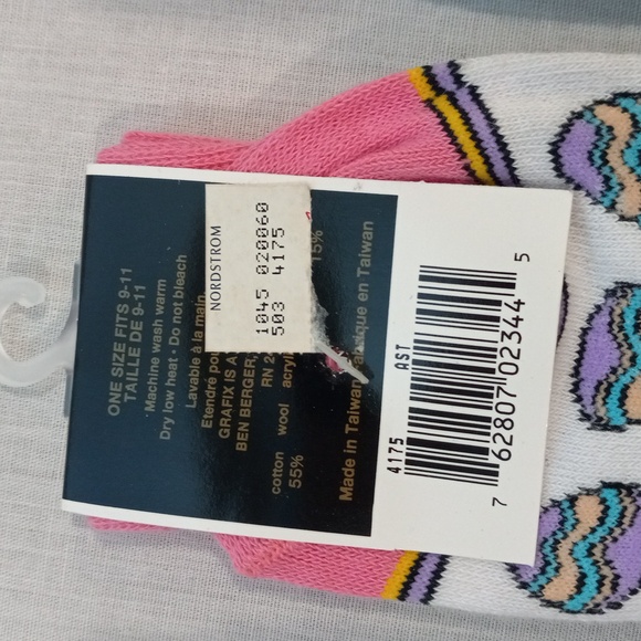 Women's Socks - Picture 4 of 9